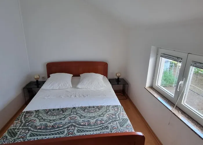 아파트 Max 비오그라드나모루