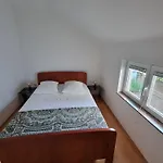 Apartman Max Biograd Na Moru