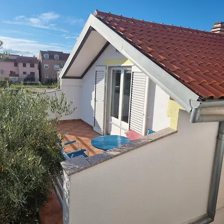 Max Apartman Biograd Na Moru